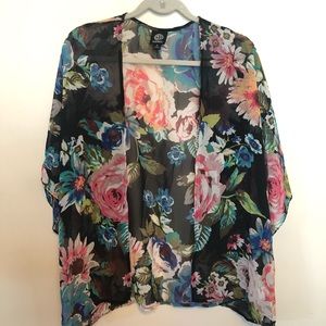 EUC Floral Kimono Top